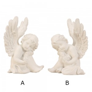 Angel sitting with glass ball 18.5 cm